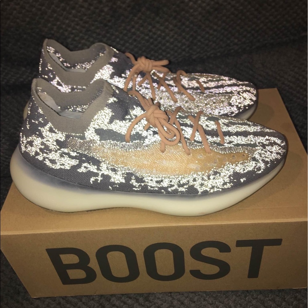 Yeezy boost 380